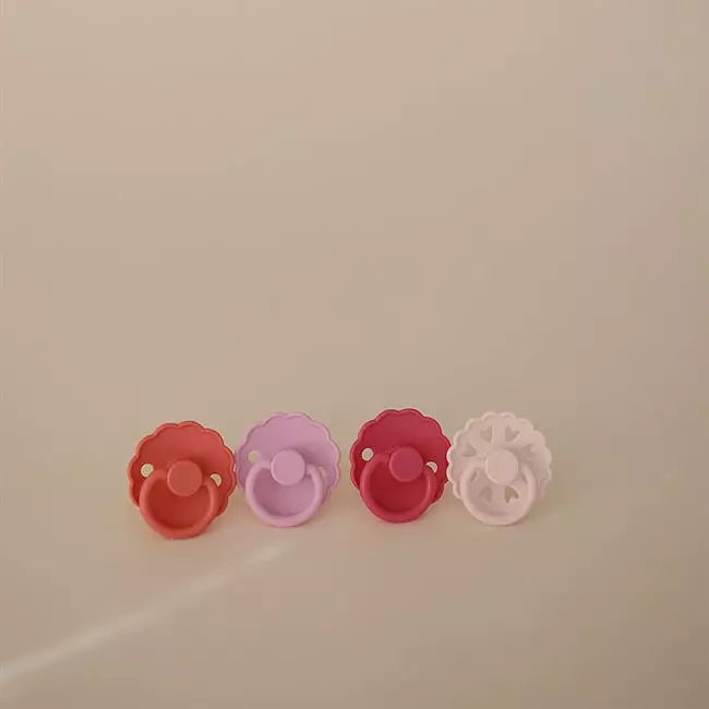FRIGG Rosa Dröm Latexnappar - 4 pack