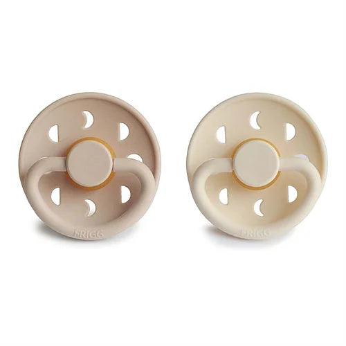 FRIGG Moon Phase Silikonnapp 2-Pack Varmbiege & Gräddvit