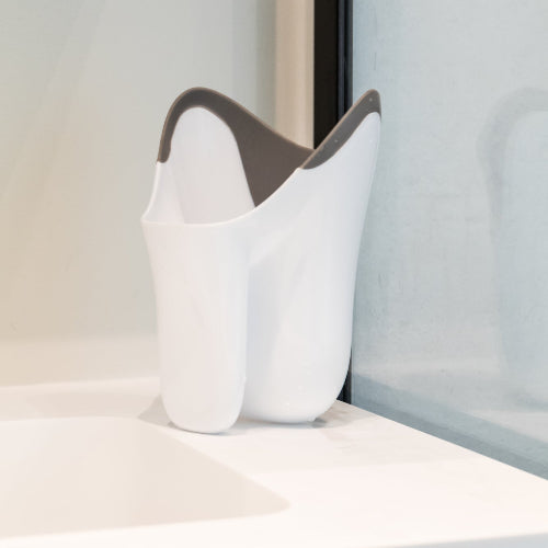 Nuby Schampo- och Vattenskydd – Skonsamt skydd vid hårtvätt