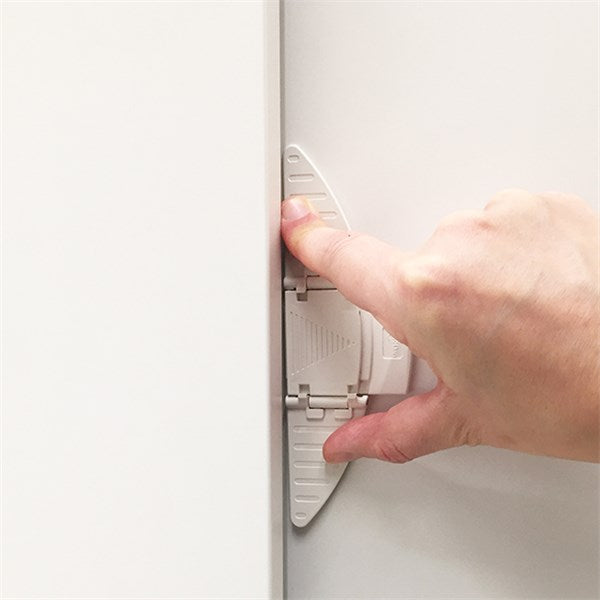 BabyDan Skjutdörrslås - Vit