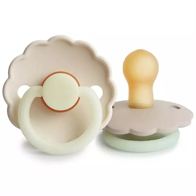 FRIGG Daisy Night Latexnapp 2-pack – Gräddvit & Varmbiege