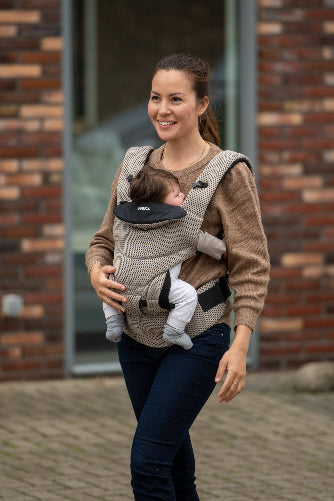 Dooky Bärsele Urban Comfort – Beige Desert (3,5–15 kg)